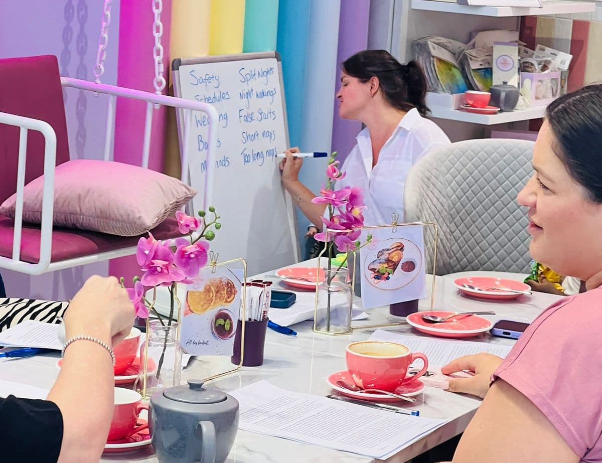 Lisa Adair leading a hands-on Dubai nanny training session at Lullabies